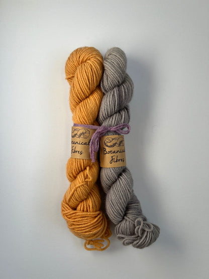 Mitred Mittens Kit - Logwood/Iron + Coreopsis