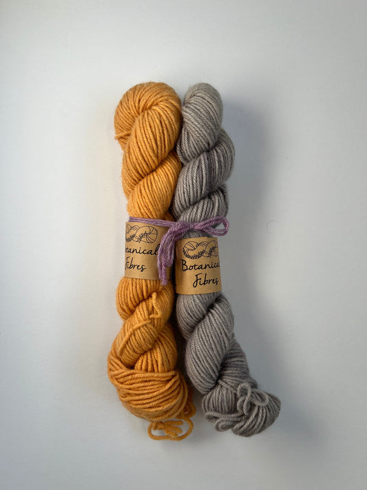 Mitred Mittens Kit - Logwood/Iron + Coreopsis